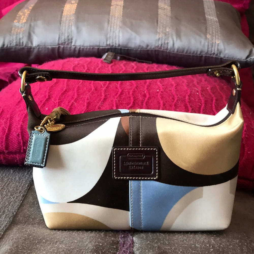 Super cute Coach bag